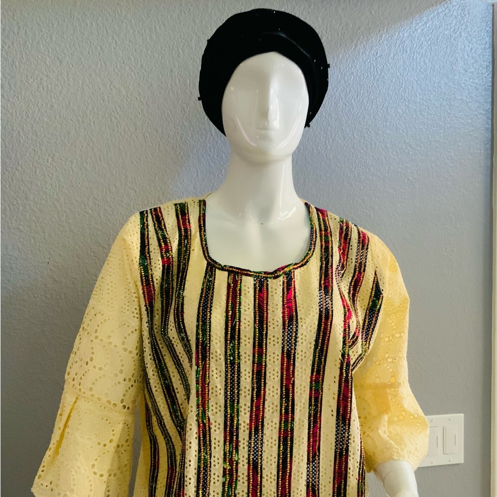 Elegantly designed Custom Made African Outfit. - Picture 2 of 14